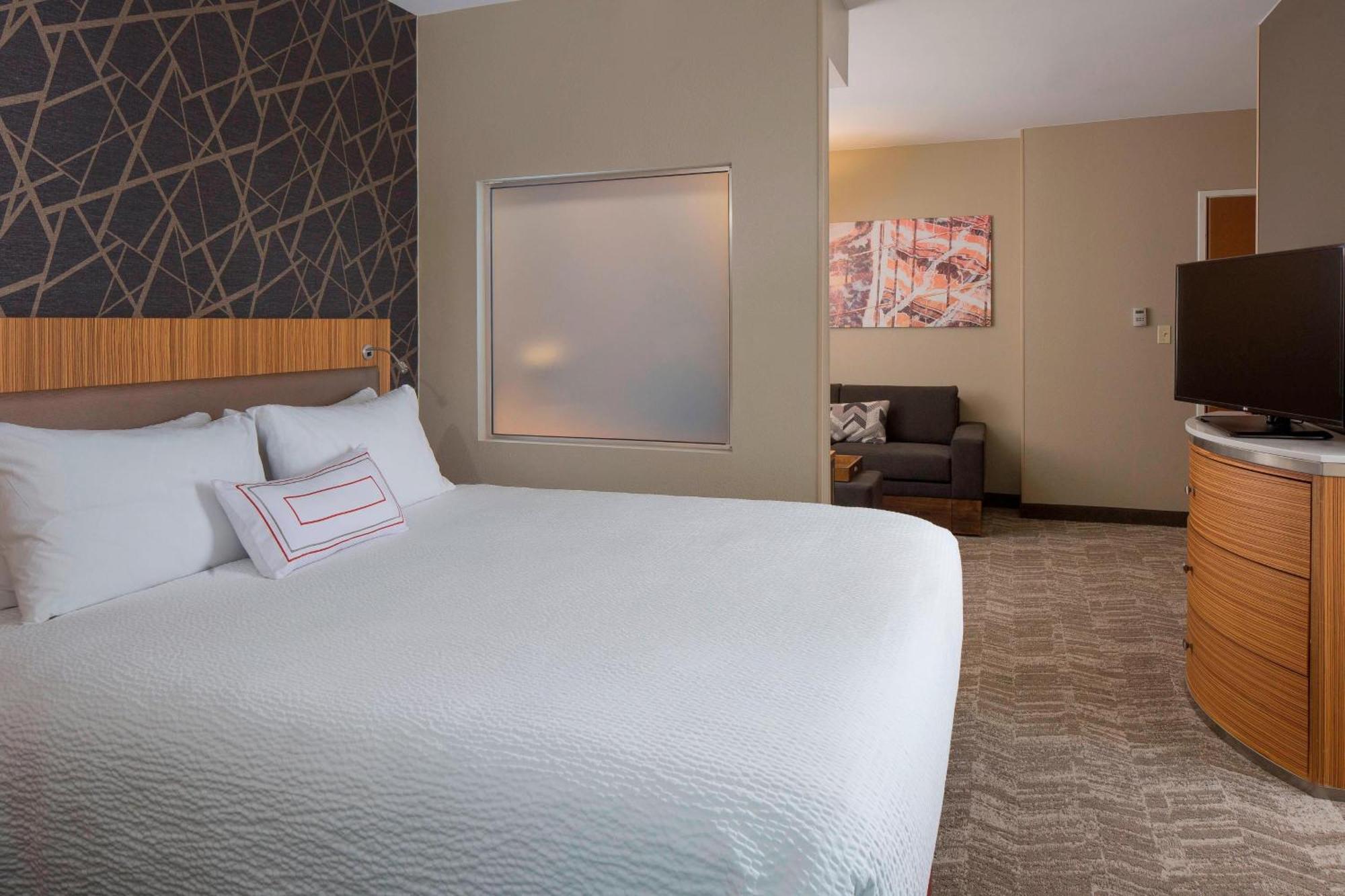Springhill Suites St. Louis Airport/Earth City Бриджтън Екстериор снимка